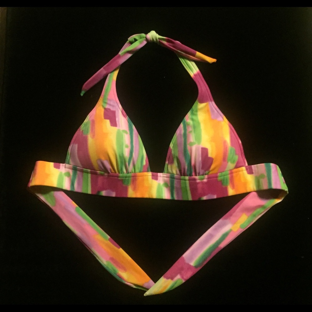 SOLD 🌴VS multicolored swim suit top